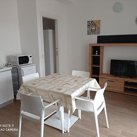Tra Le Nuvole Apartment Favignana Bagian luar foto