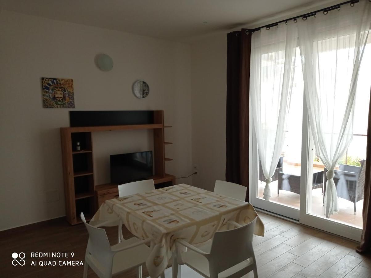 Tra Le Nuvole Apartment Favignana Bagian luar foto