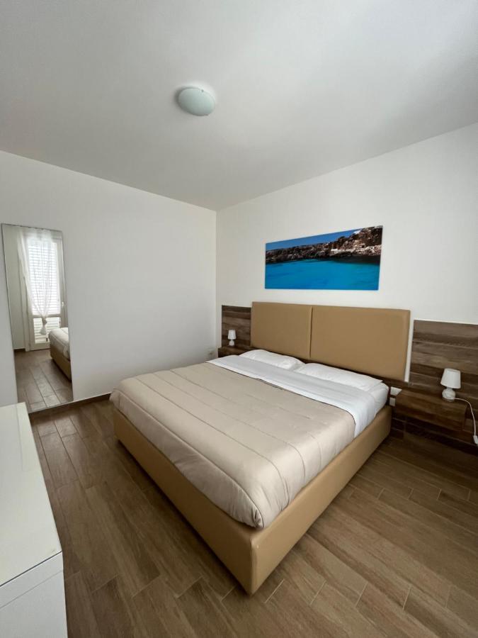 Tra Le Nuvole Apartment Favignana Bagian luar foto